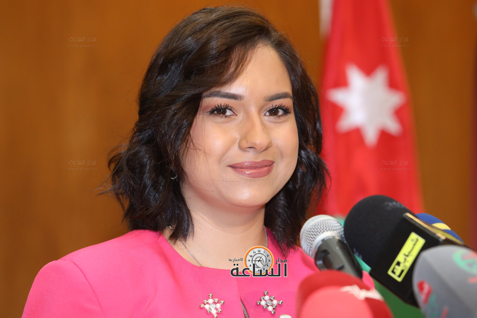 Madar Al-Saa Images 0.498627519334496