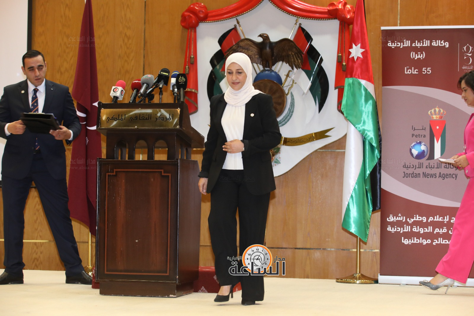 Madar Al-Saa Images 0.4363121072166045