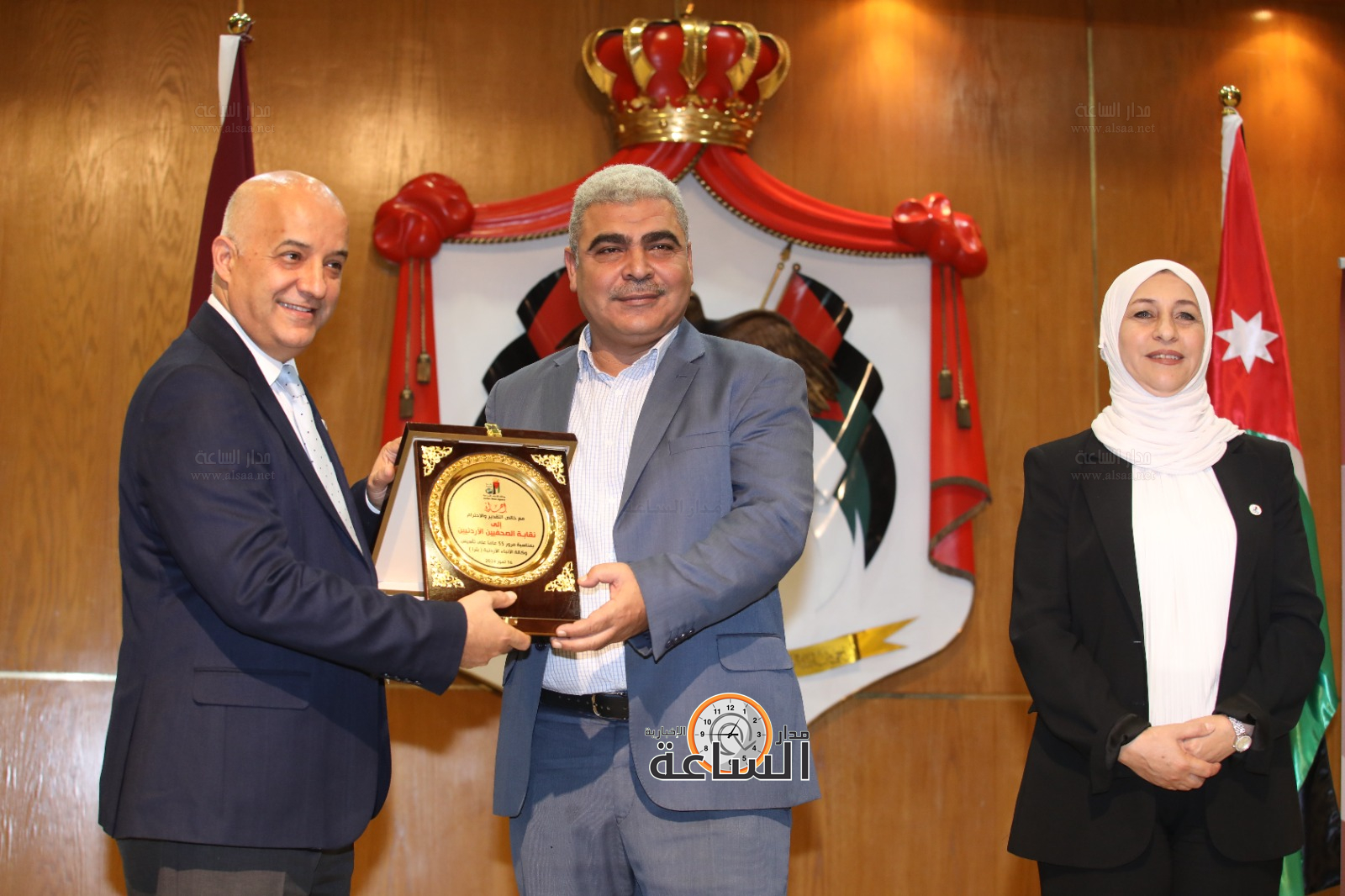 Madar Al-Saa Images 0.6601516335750617