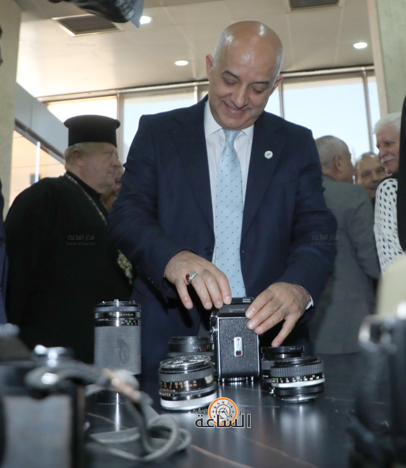 Madar Al-Saa Images 0.03892927784146072