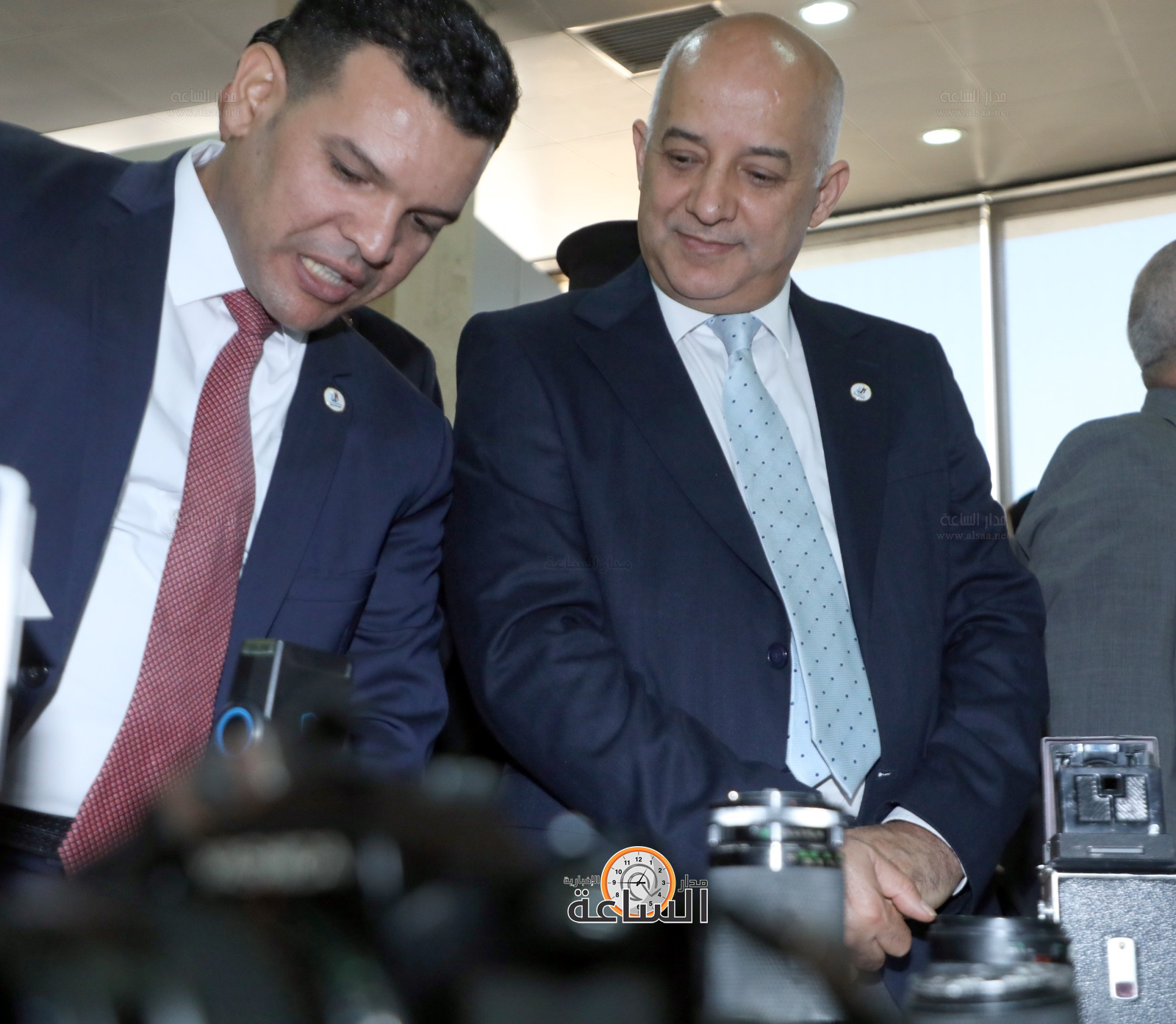 Madar Al-Saa Images 0.16400348495428219