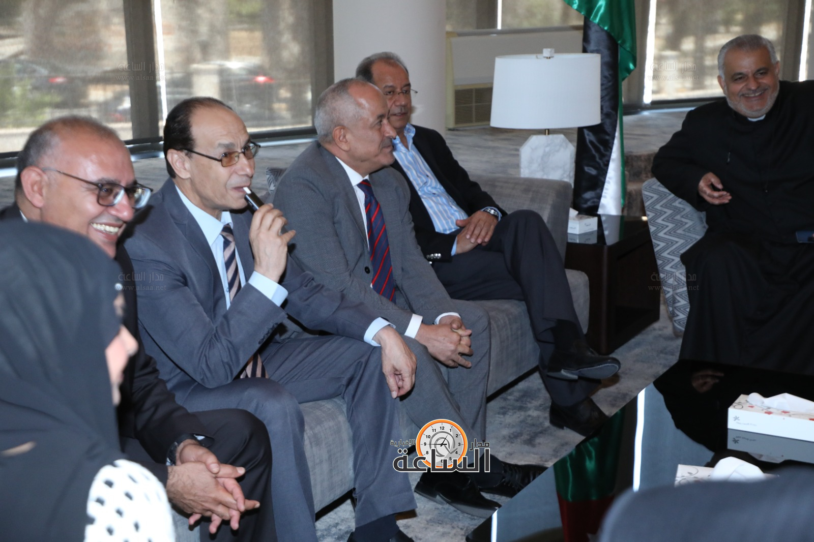 Madar Al-Saa Images 0.5713585791558036