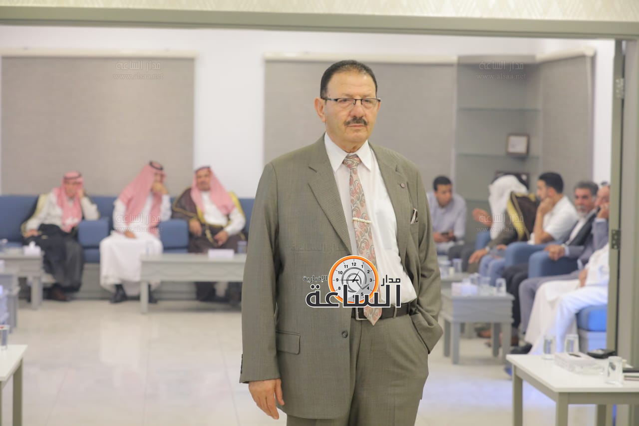 Madar Al-Saa Images 0.0932778342113203