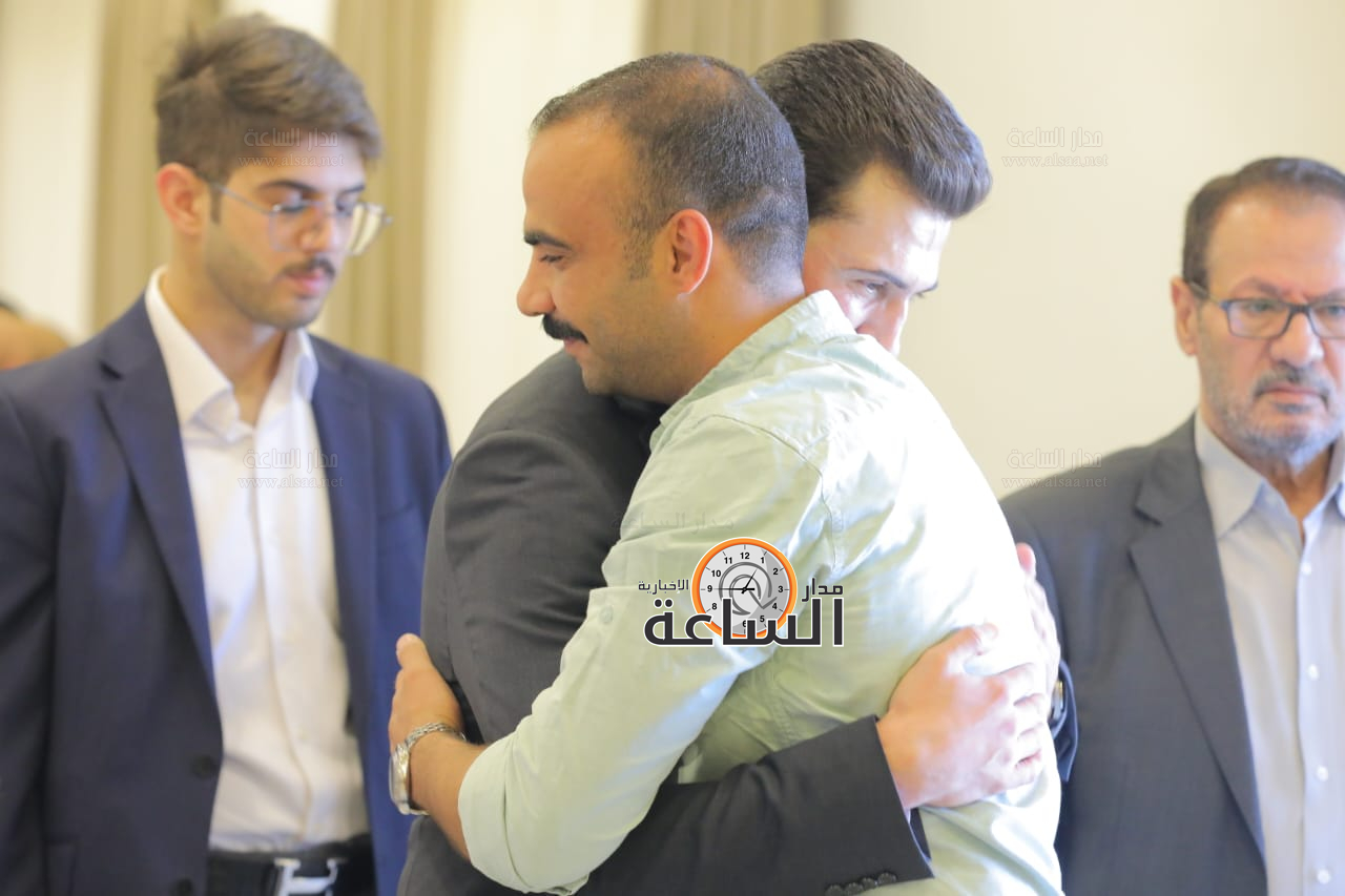 Madar Al-Saa Images 0.9701909928752308