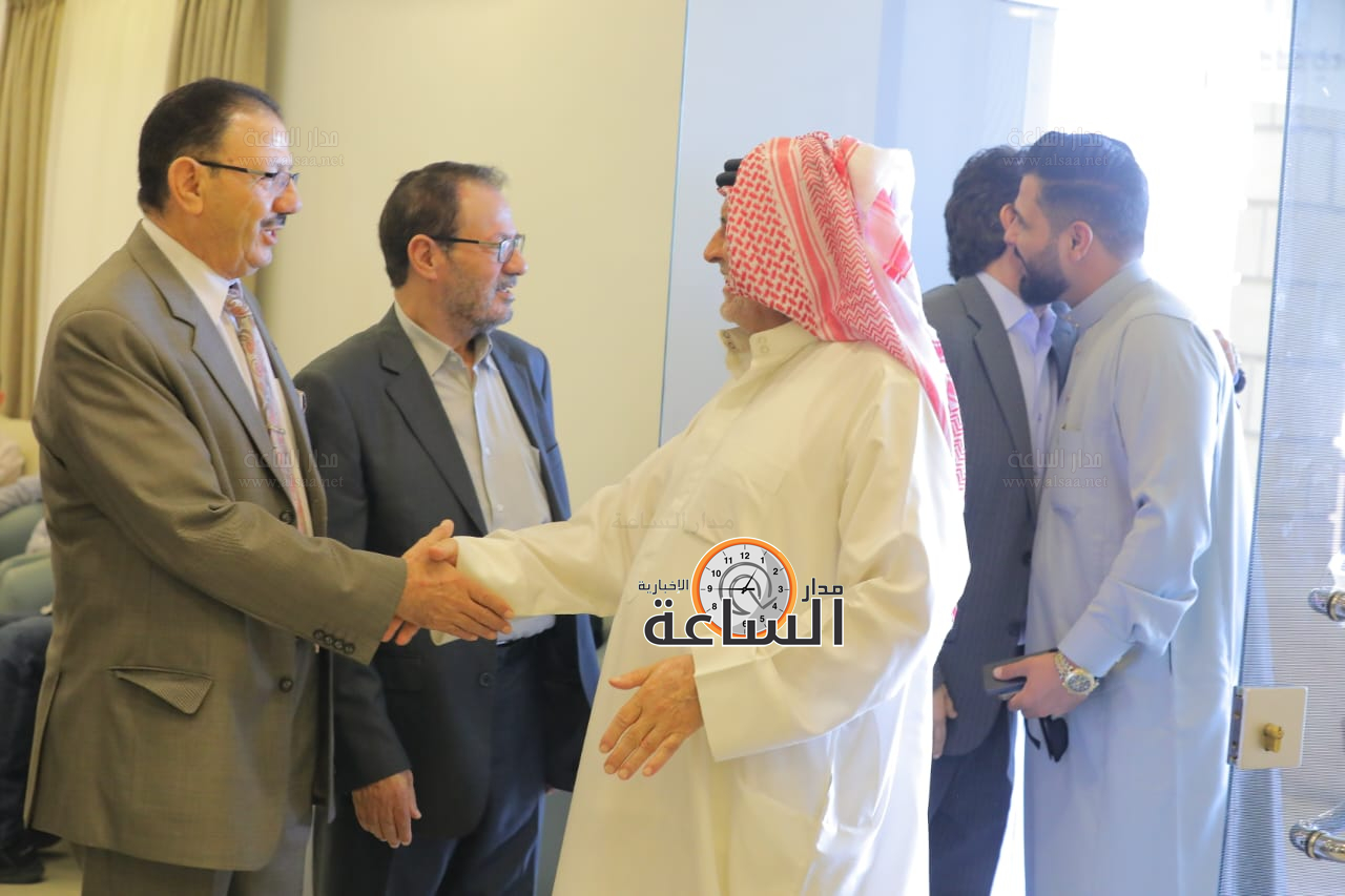 Madar Al-Saa Images 0.427138637934366