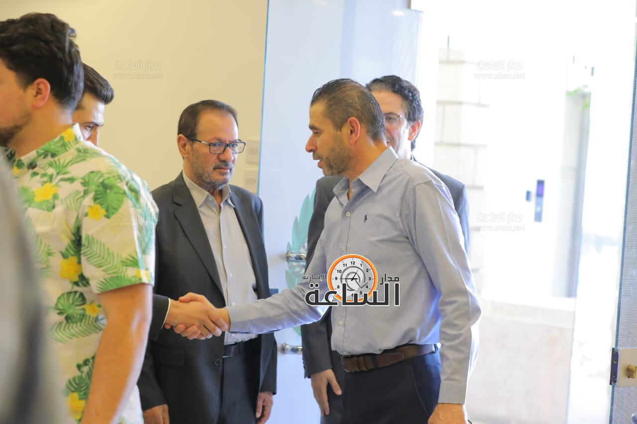 Madar Al-Saa Images 0.8930262102282165