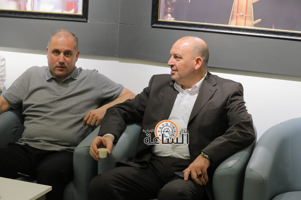 Madar Al-Saa Images 0.43425357295545575