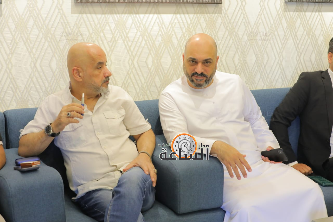 Madar Al-Saa Images 0.6544632831252135