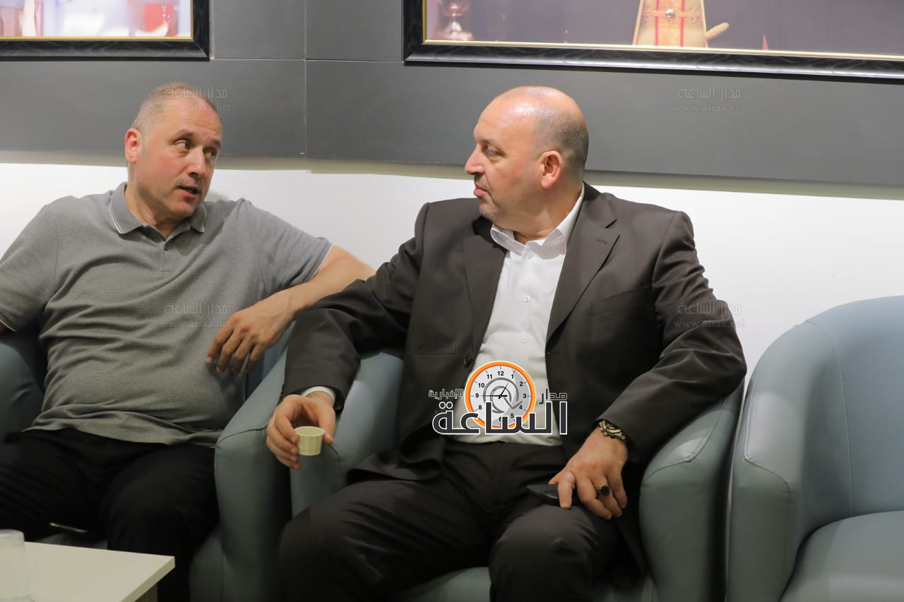 Madar Al-Saa Images 0.00047053118299933416