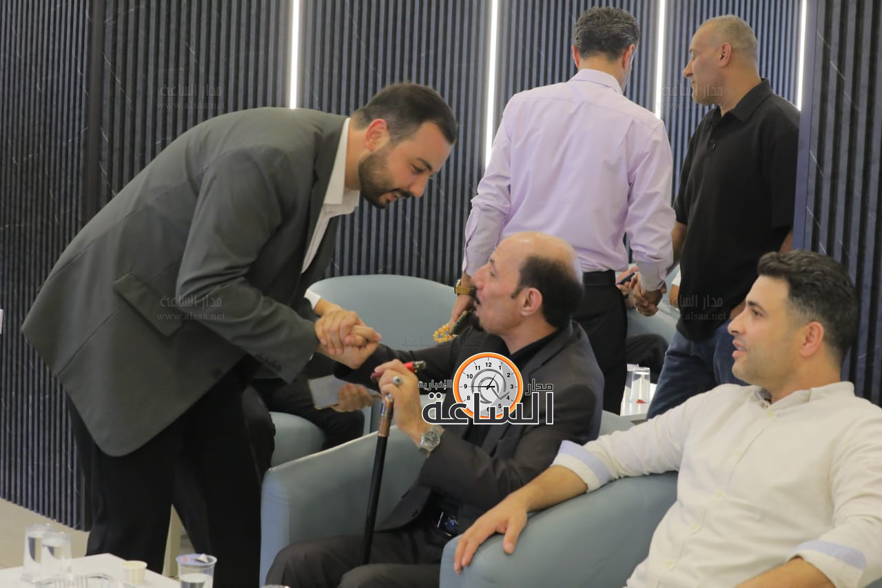 Madar Al-Saa Images 0.133553725421667