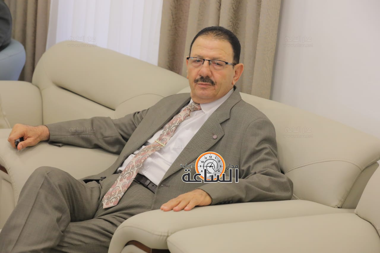 Madar Al-Saa Images 0.15498655372200276