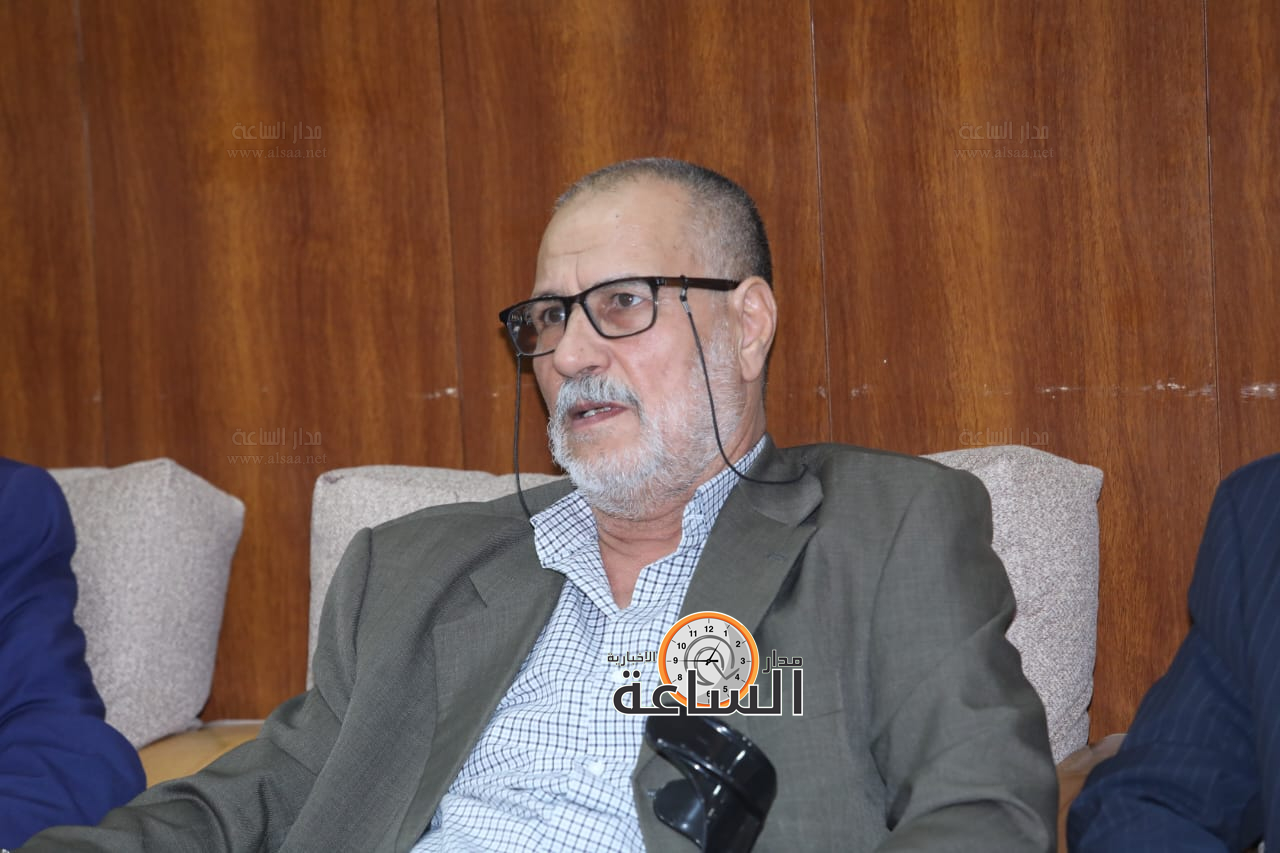 Madar Al-Saa Images 0.9693653764554118