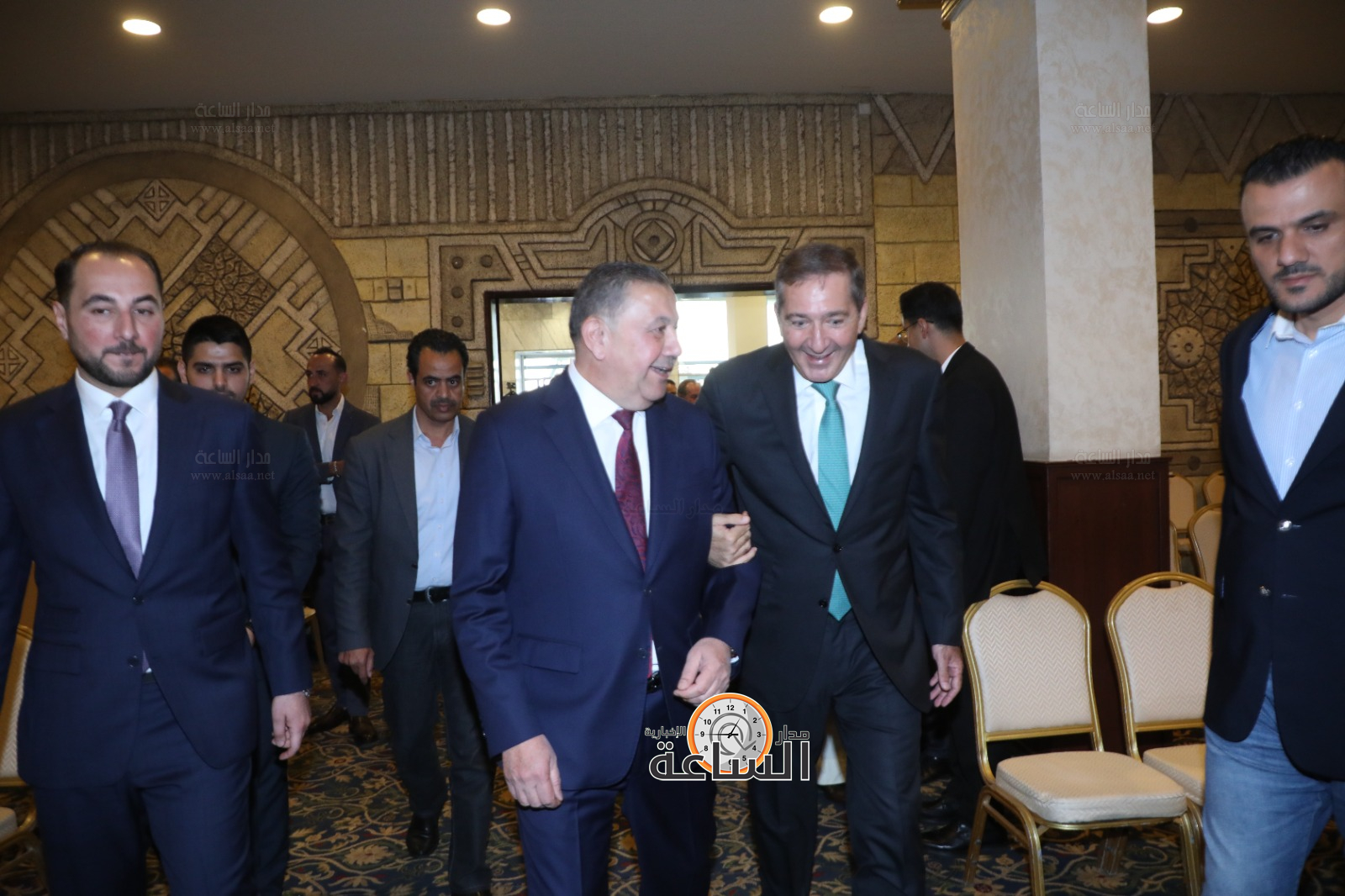 Madar Al-Saa Images 0.21869801365662345