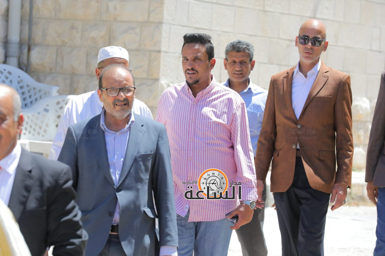 Madar Al-Saa Images 0.7330018638811924