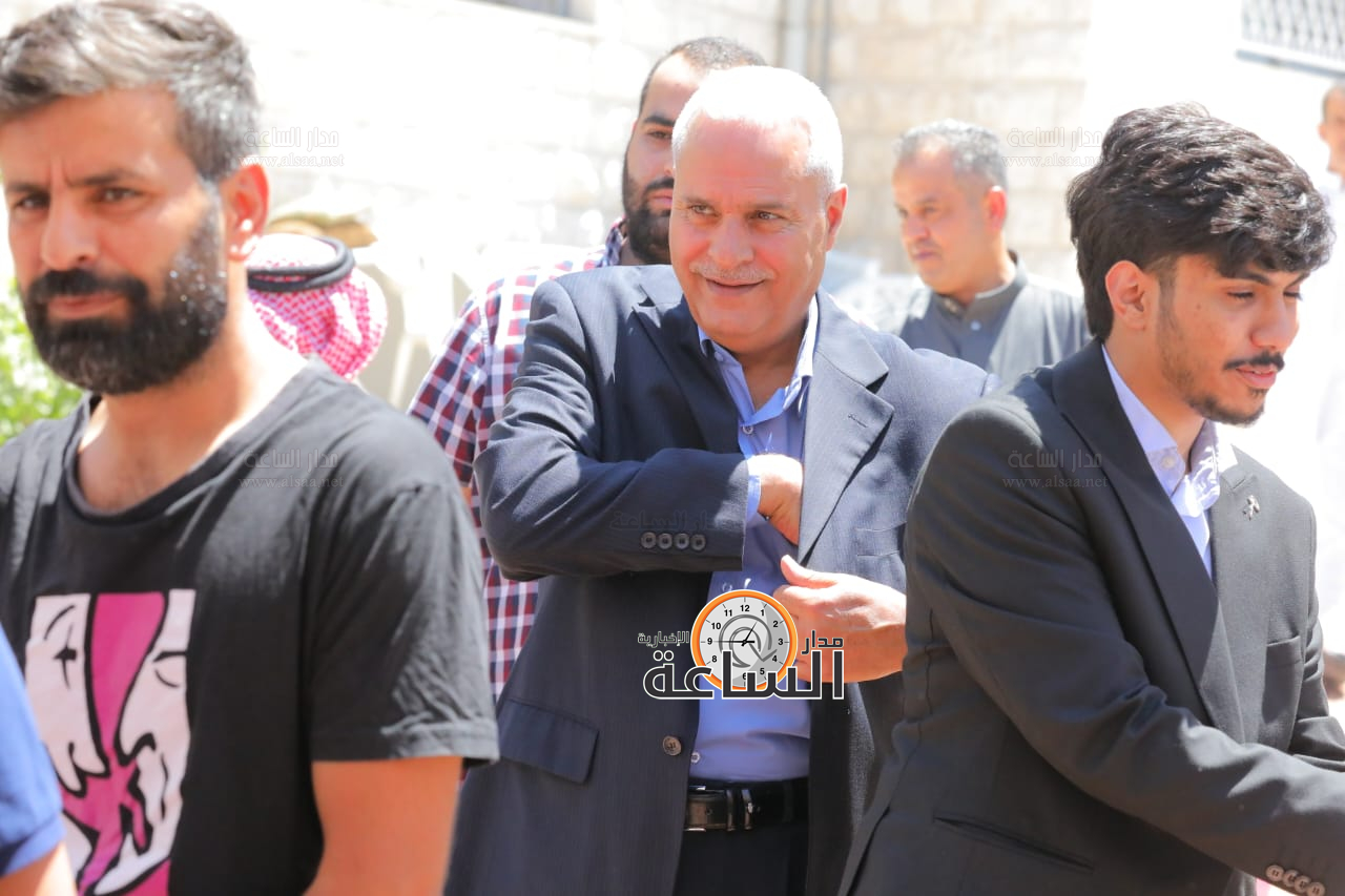 Madar Al-Saa Images 0.026860842391456474