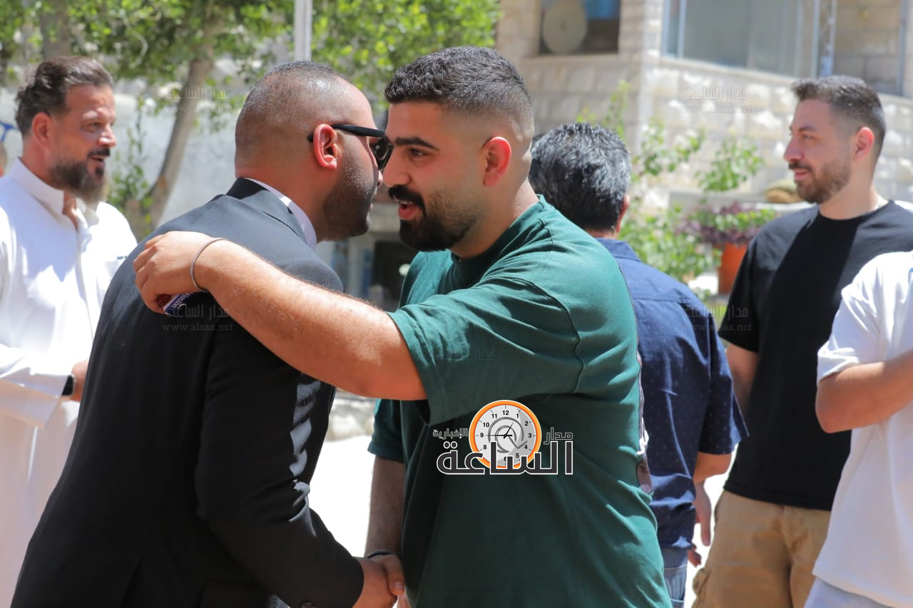 Madar Al-Saa Images 0.3749414801626869