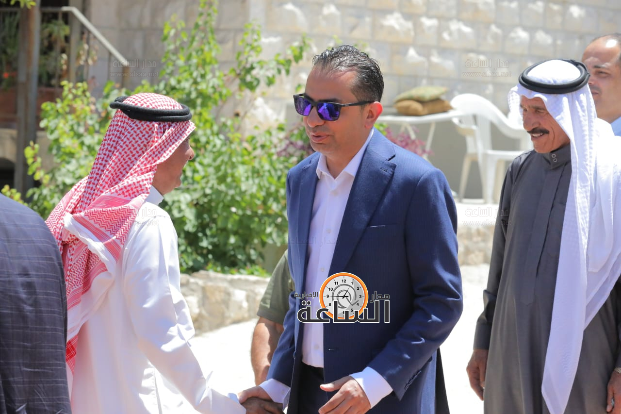 Madar Al-Saa Images 0.6899506039248557