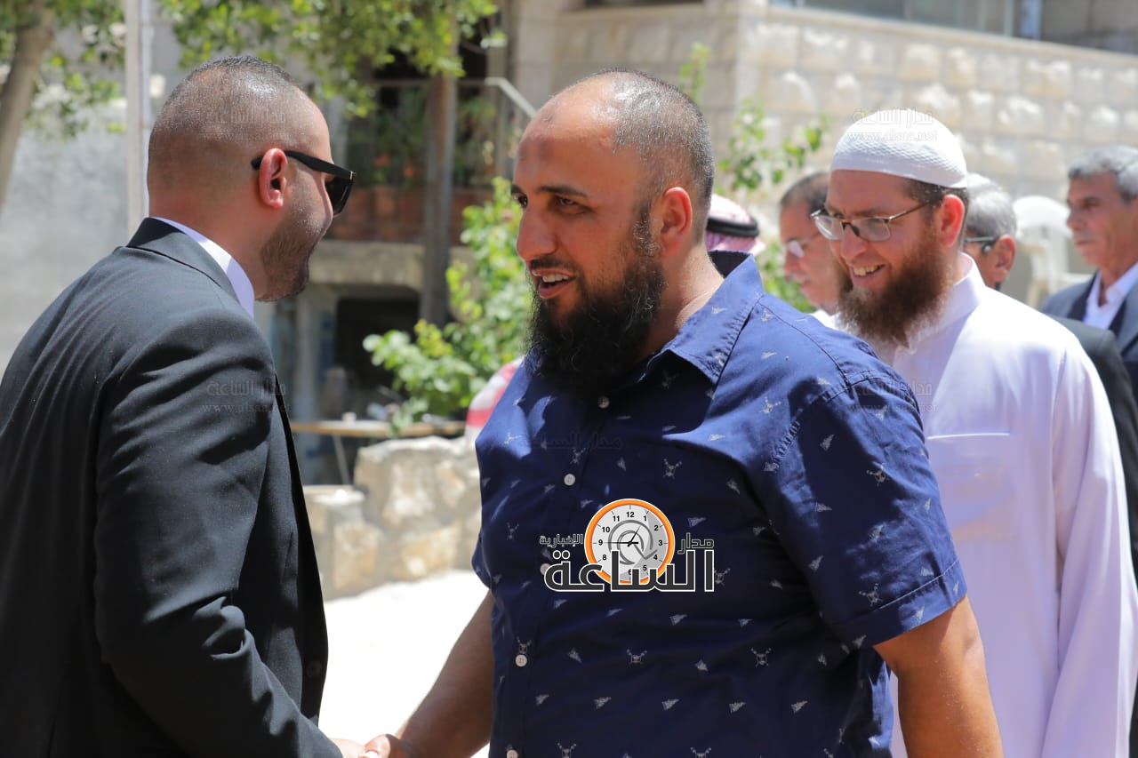 Madar Al-Saa Images 0.5658463940965113