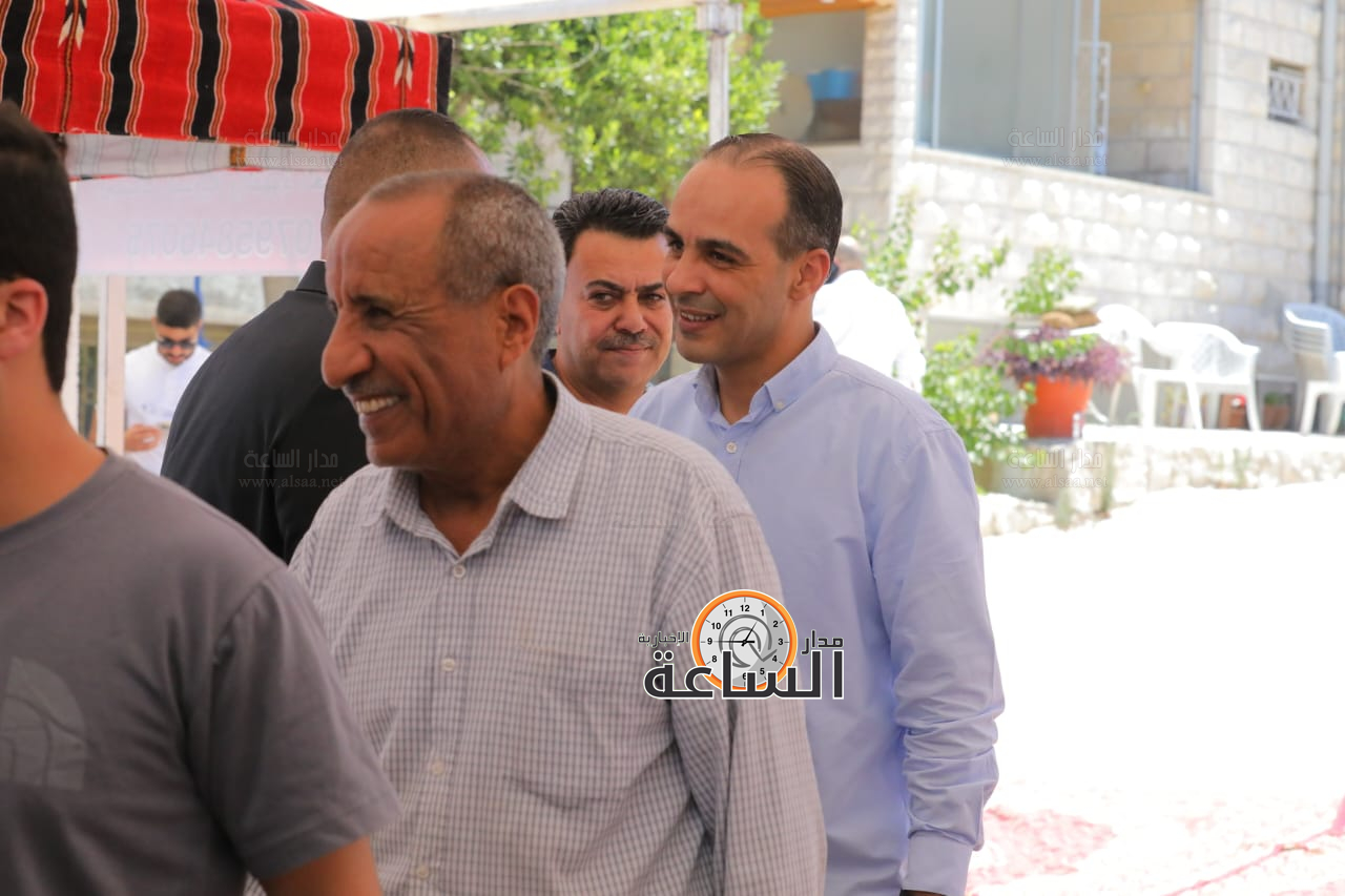 Madar Al-Saa Images 0.17756284479161621