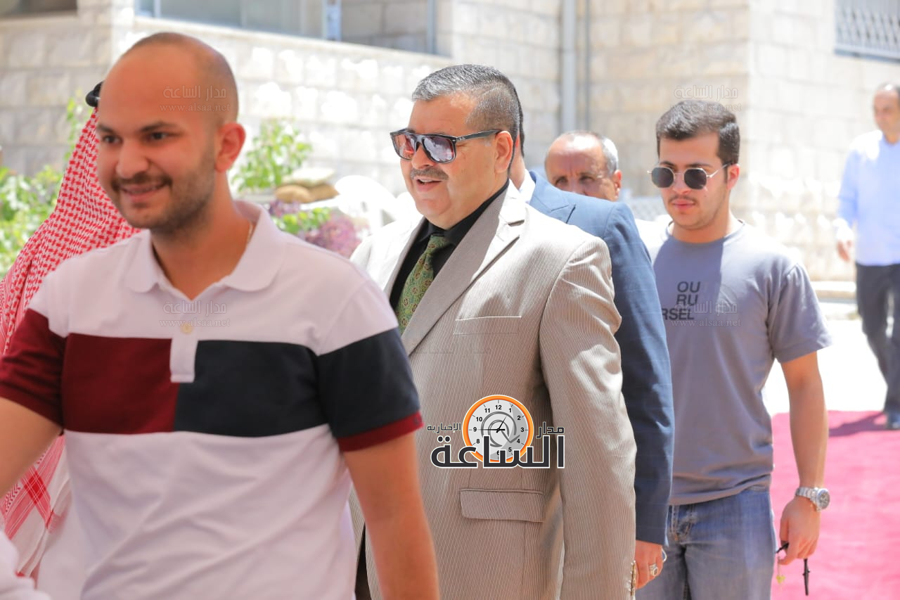 Madar Al-Saa Images 0.4432051051934074