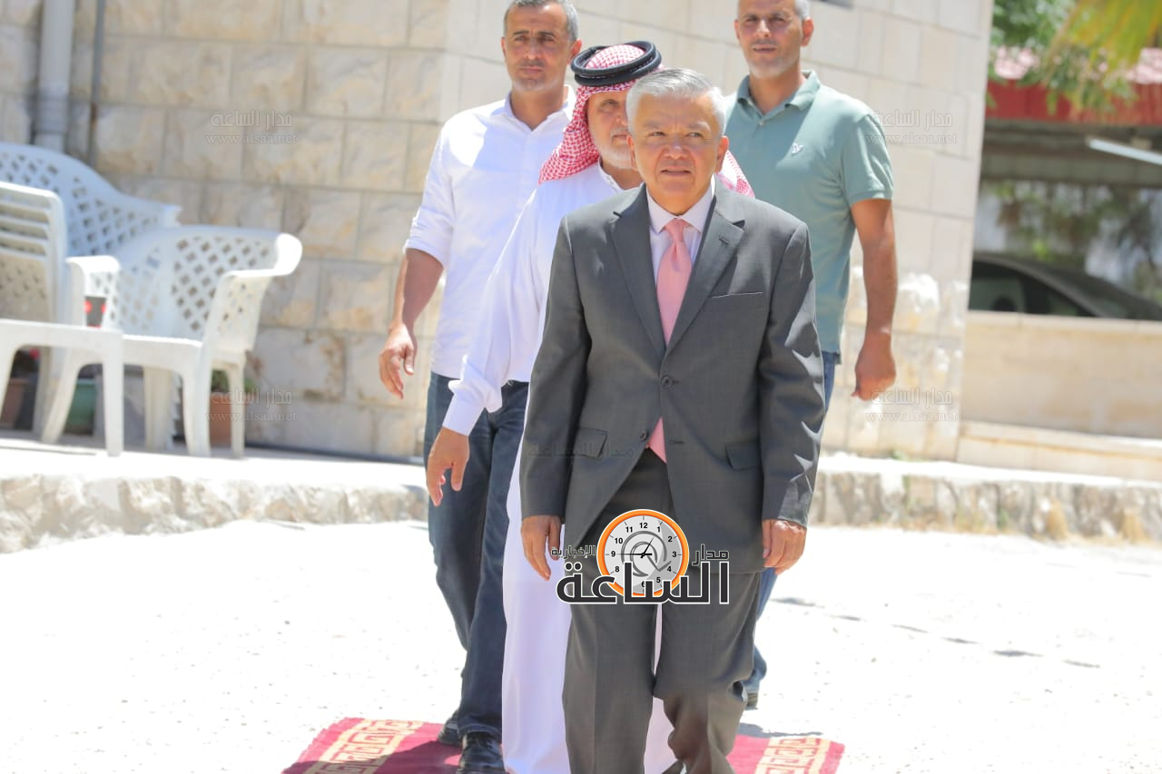 Madar Al-Saa Images 0.6961203329329511