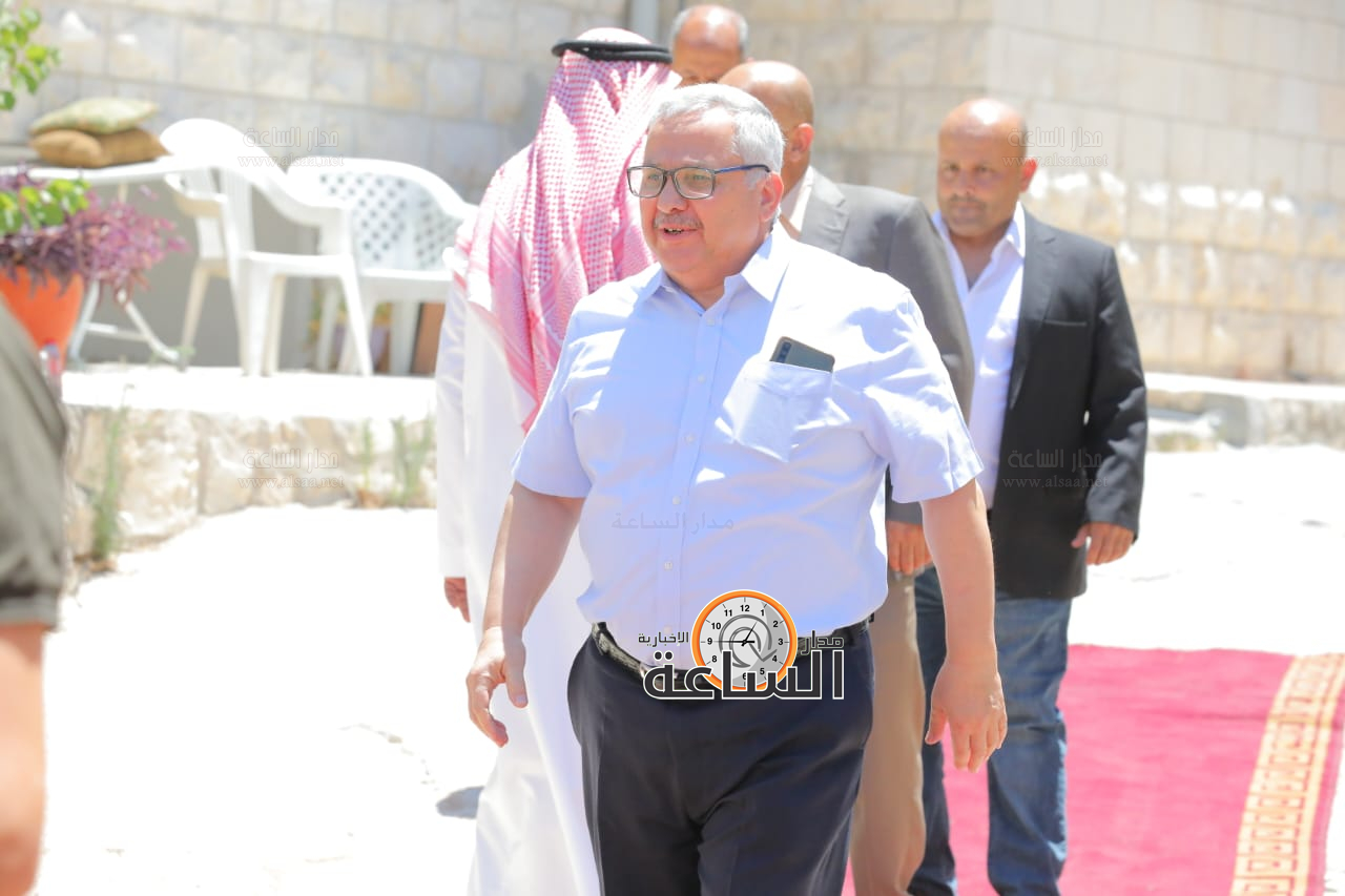 Madar Al-Saa Images 0.8648379044900667