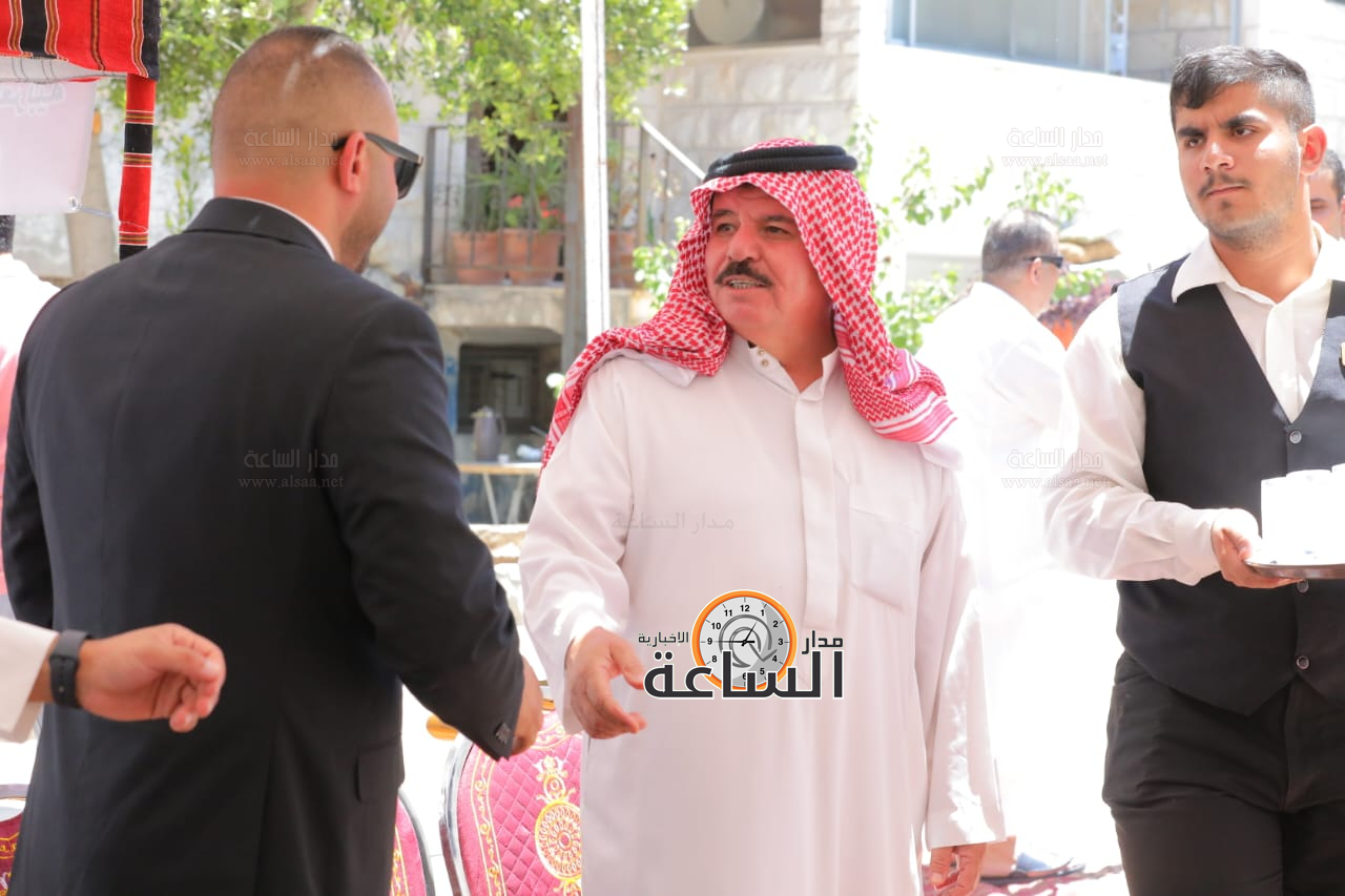 Madar Al-Saa Images 0.6518876829654052