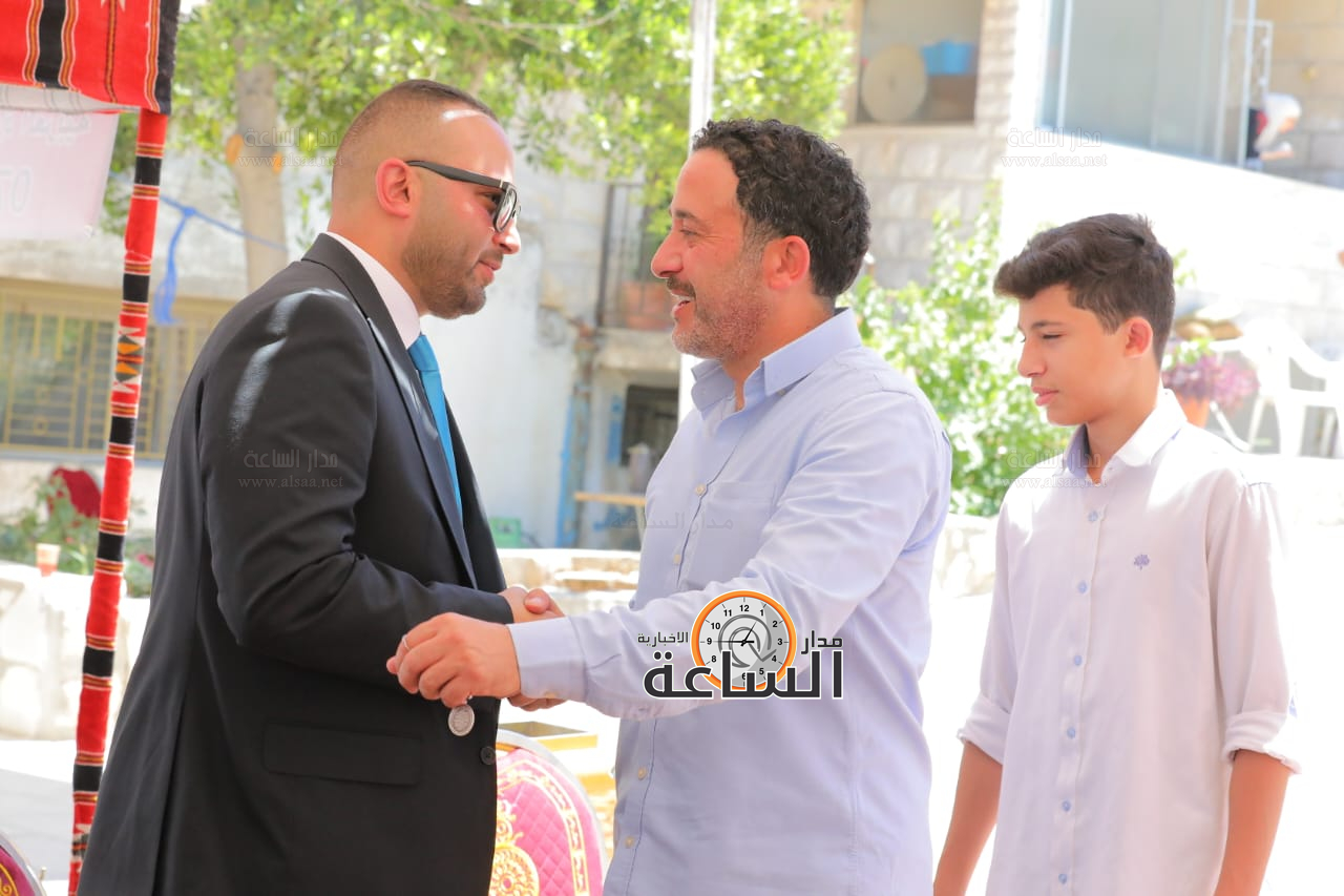 Madar Al-Saa Images 0.8152294870924615