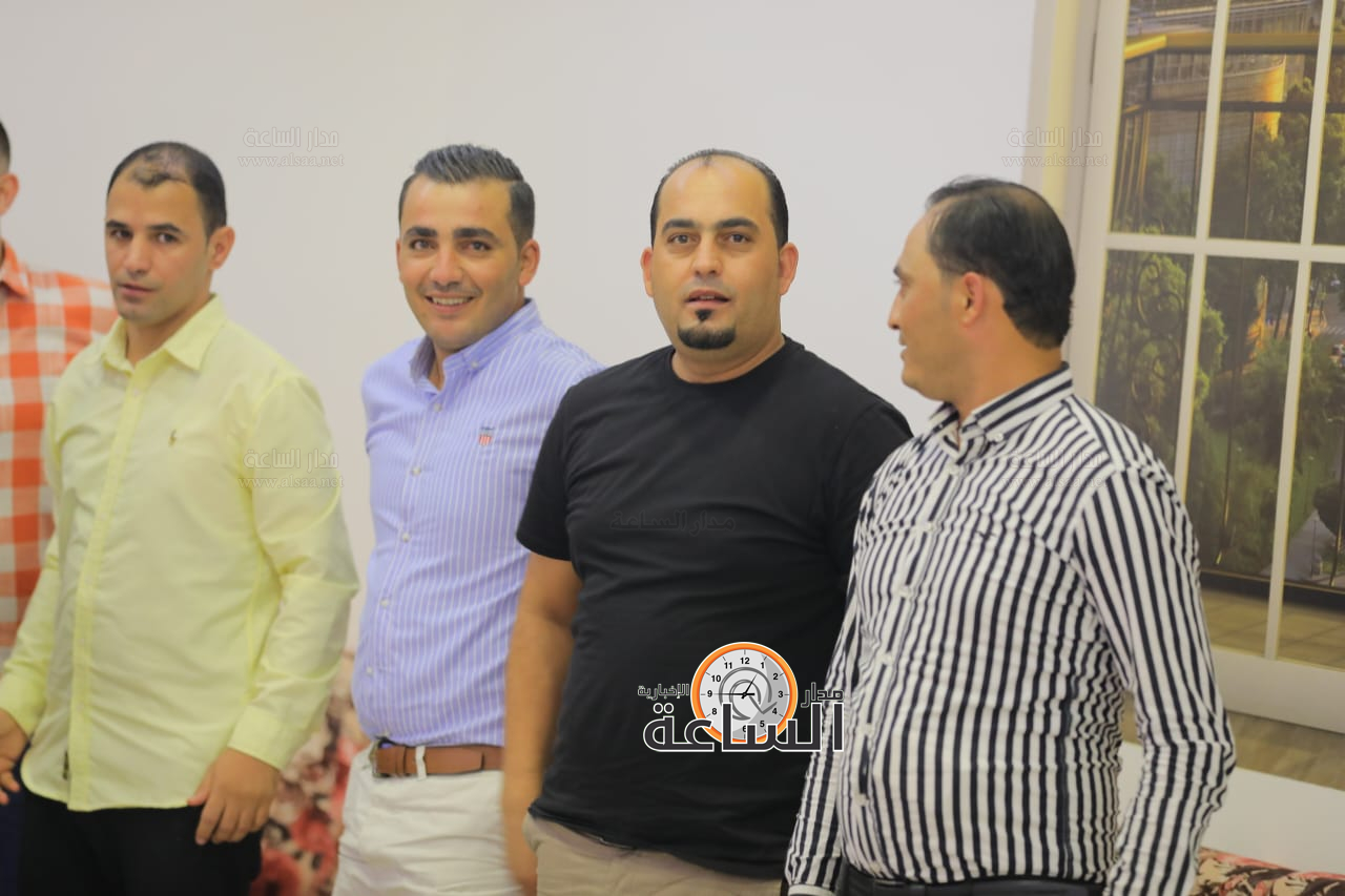 Madar Al-Saa Images 0.4443643123897669