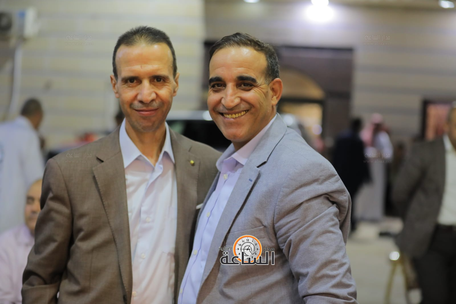 Madar Al-Saa Images 0.3997723936868536