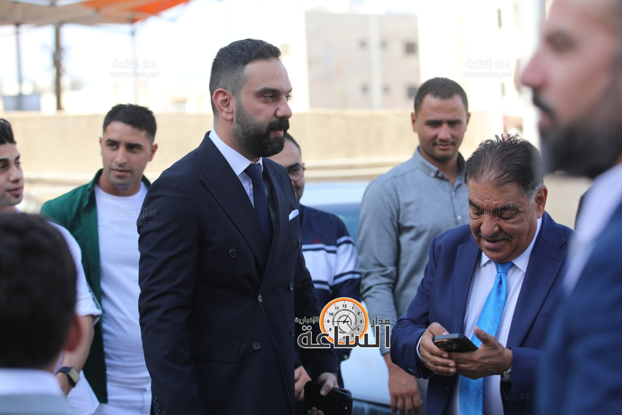 Madar Al-Saa Images 0.8329465955389708