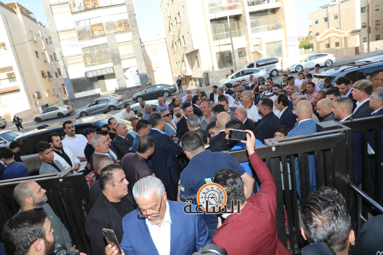 Madar Al-Saa Images 0.5849757165767233