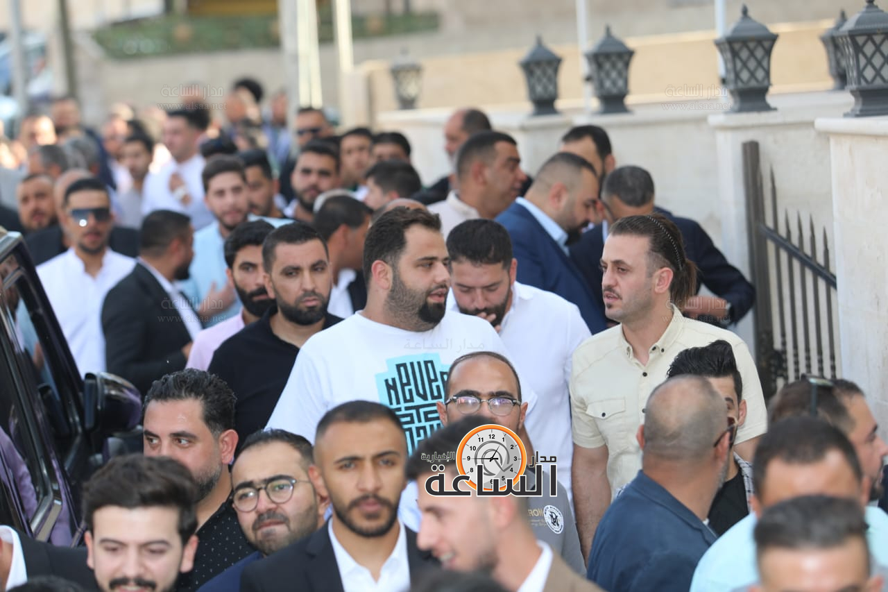 Madar Al-Saa Images 0.9915889092188295