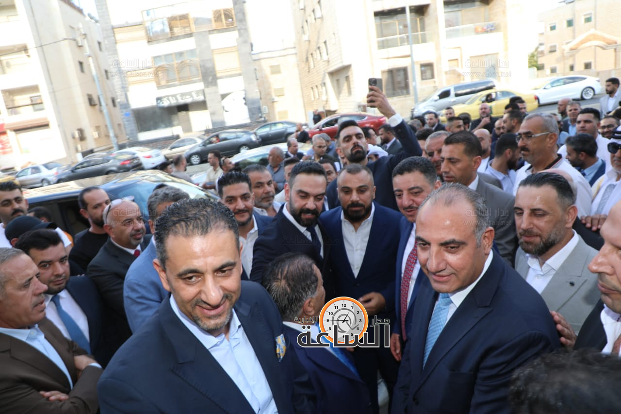 Madar Al-Saa Images 0.33960966139070403