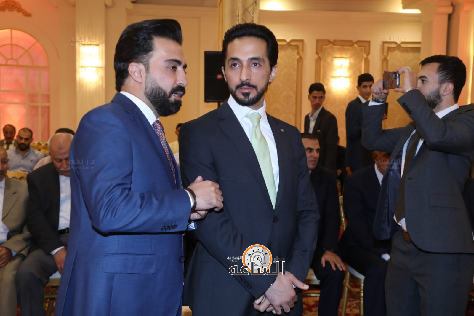 Madar Al-Saa Images 0.7169921095104741