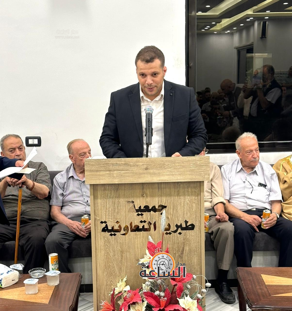 Madar Al-Saa Images 0.7975145813137345