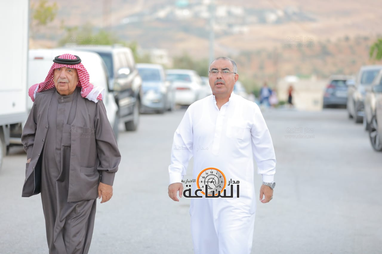 Madar Al-Saa Images 0.25451259722969066