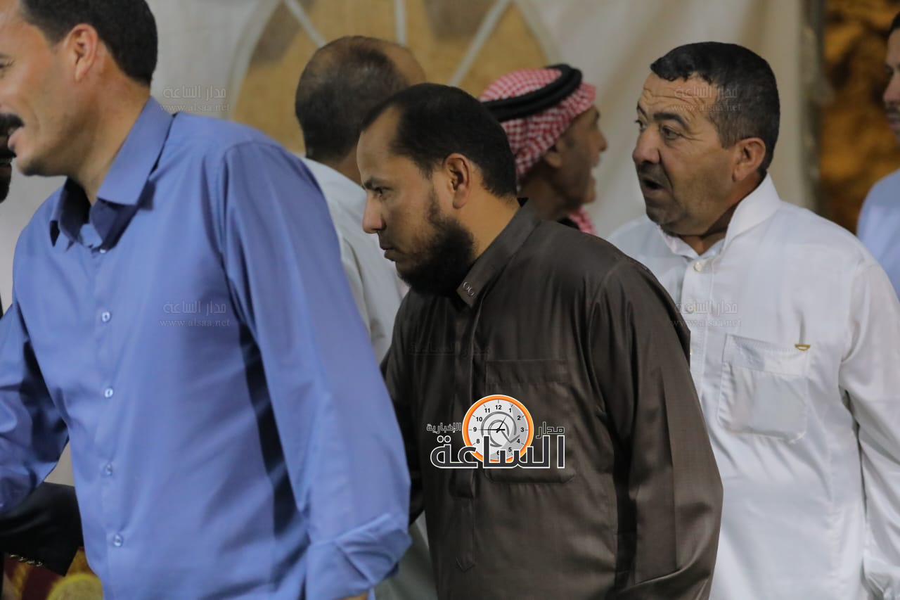 Madar Al-Saa Images 0.00478648075696797