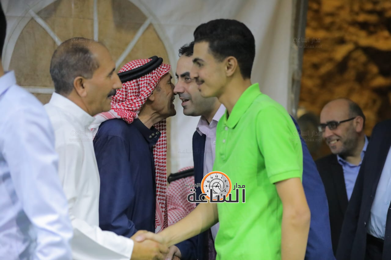 Madar Al-Saa Images 0.5930495411895202