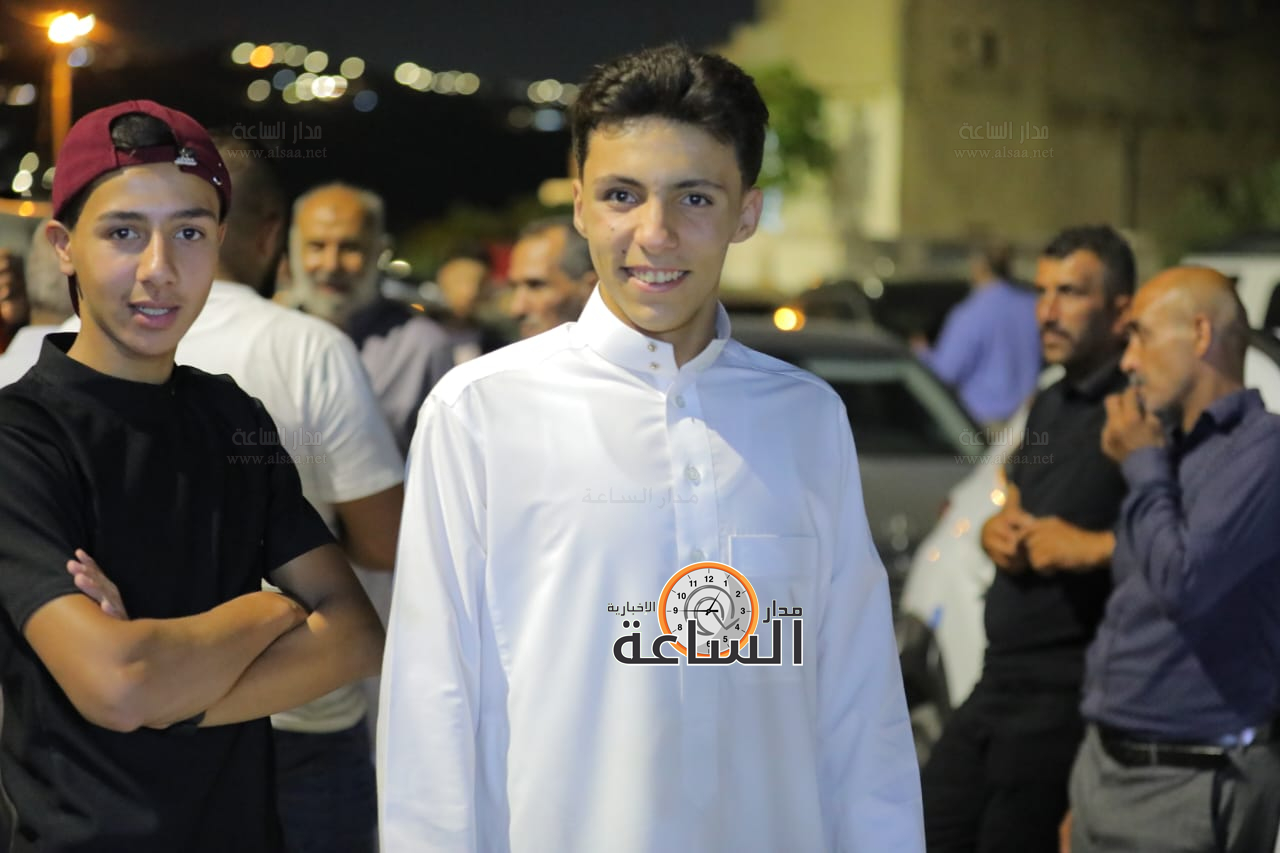 Madar Al-Saa Images 0.41952546357449605