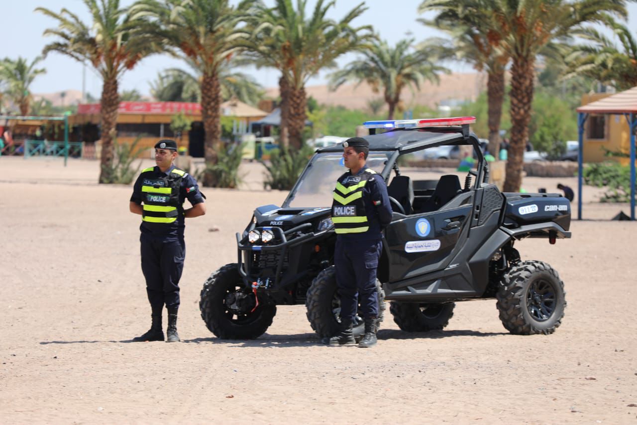 مديرية الأمن العام تسير دراجات الدفع الرباعي لتعزيز الأمن البيئي والسياحي (صور)