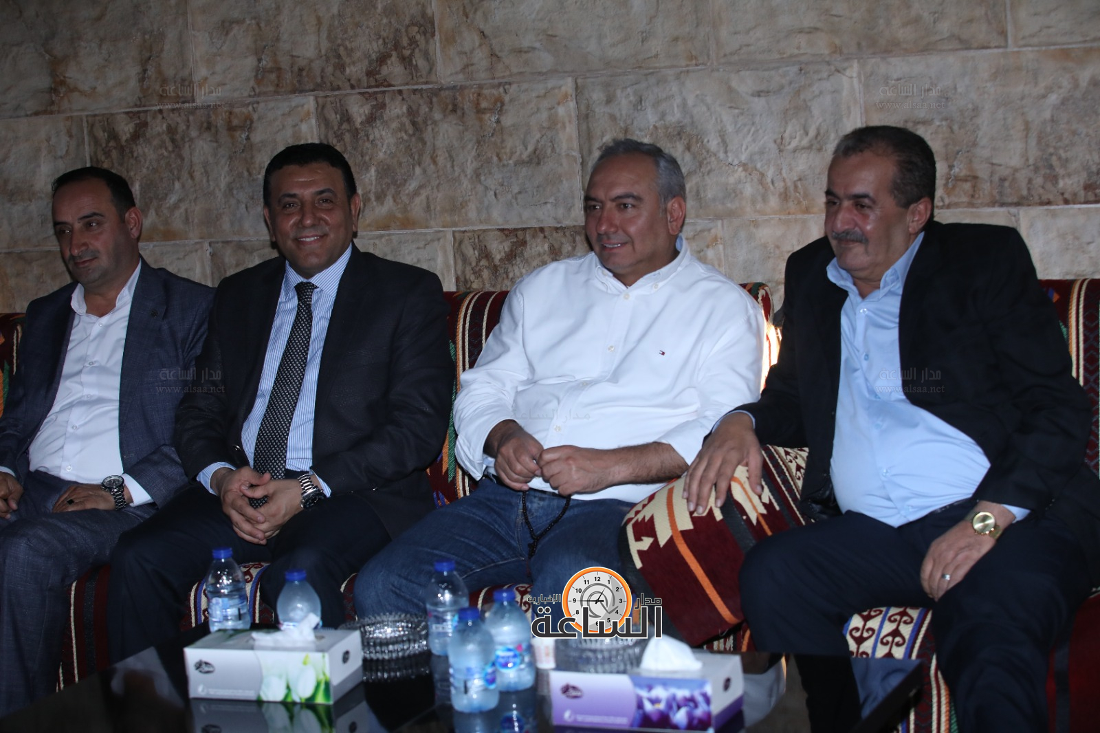 Madar Al-Saa Images 0.37744650201144814