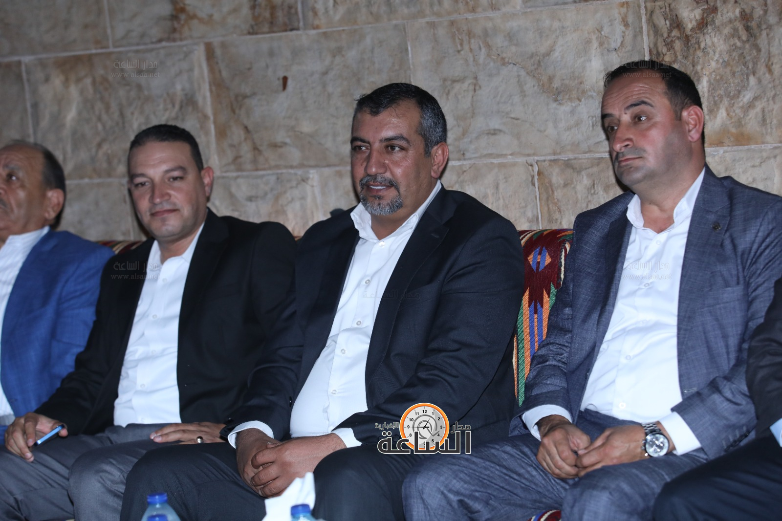 Madar Al-Saa Images 0.36784668690746014