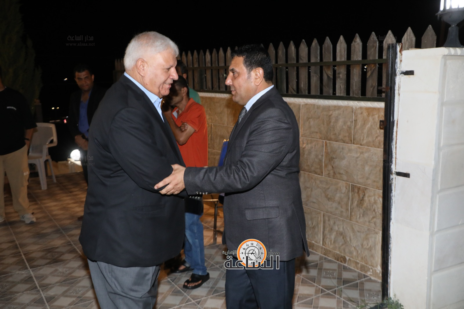 Madar Al-Saa Images 0.12714386202503403