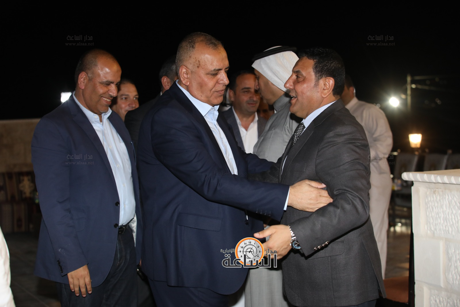 Madar Al-Saa Images 0.9794734751144372