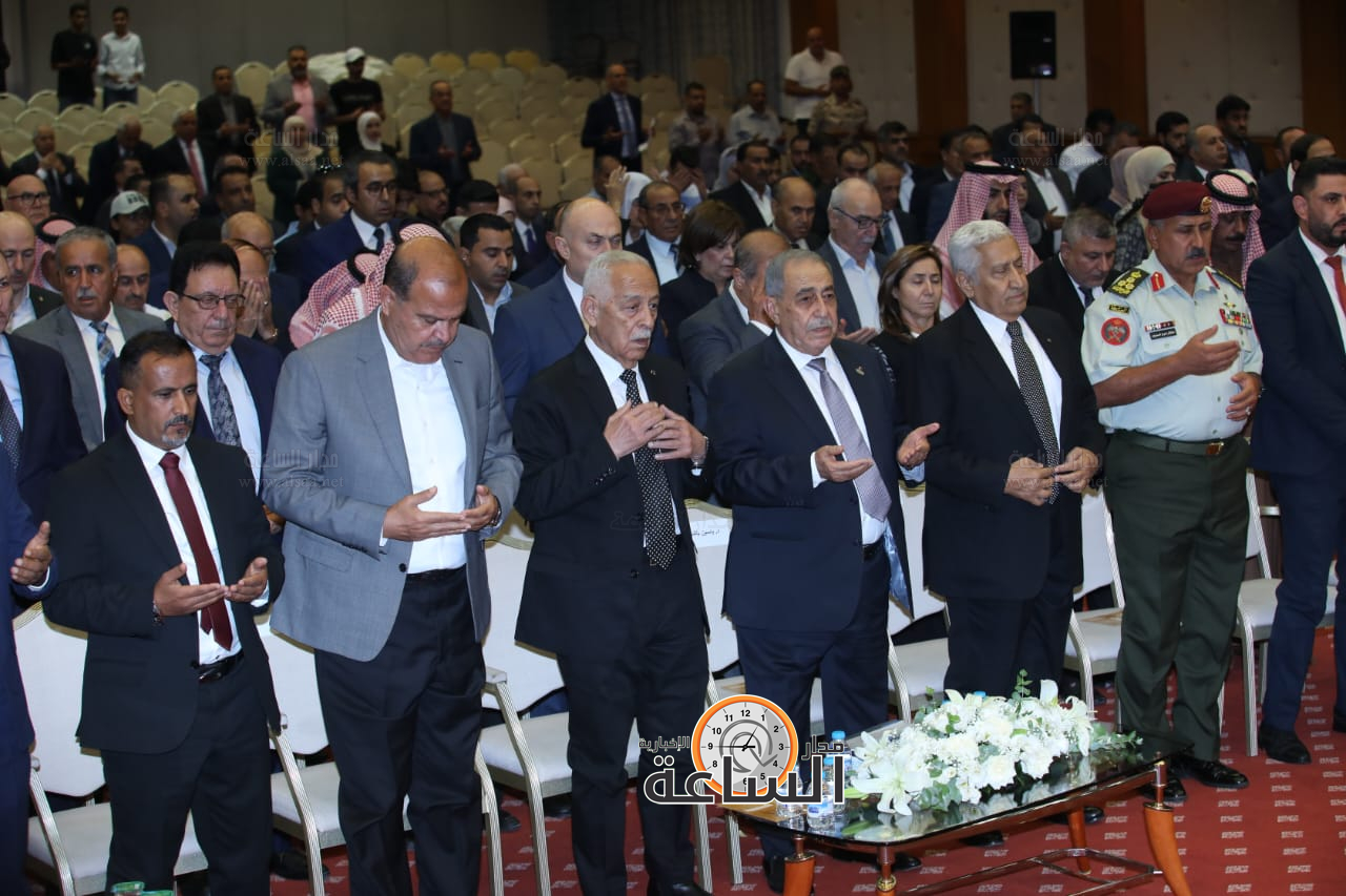 Madar Al-Saa Images 0.1477237427073801