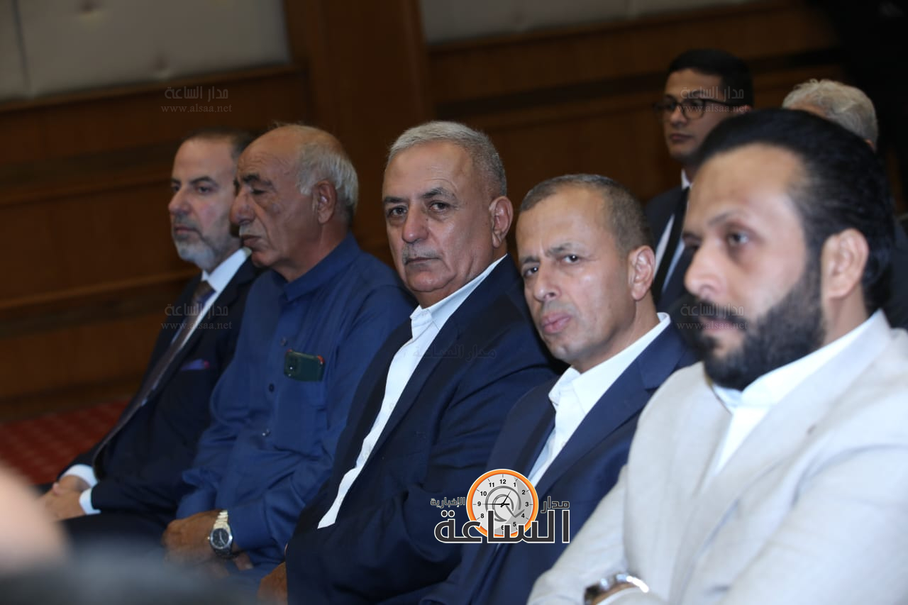 Madar Al-Saa Images 0.43157352969228047