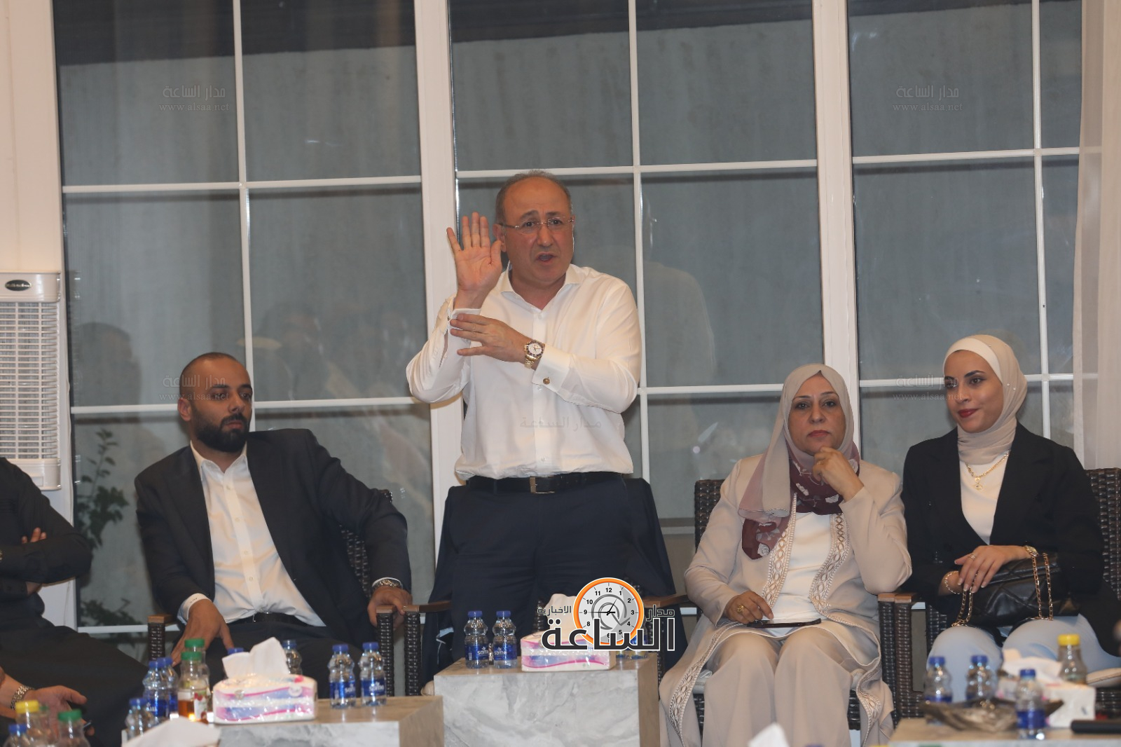 Madar Al-Saa Images 0.3690099621786911