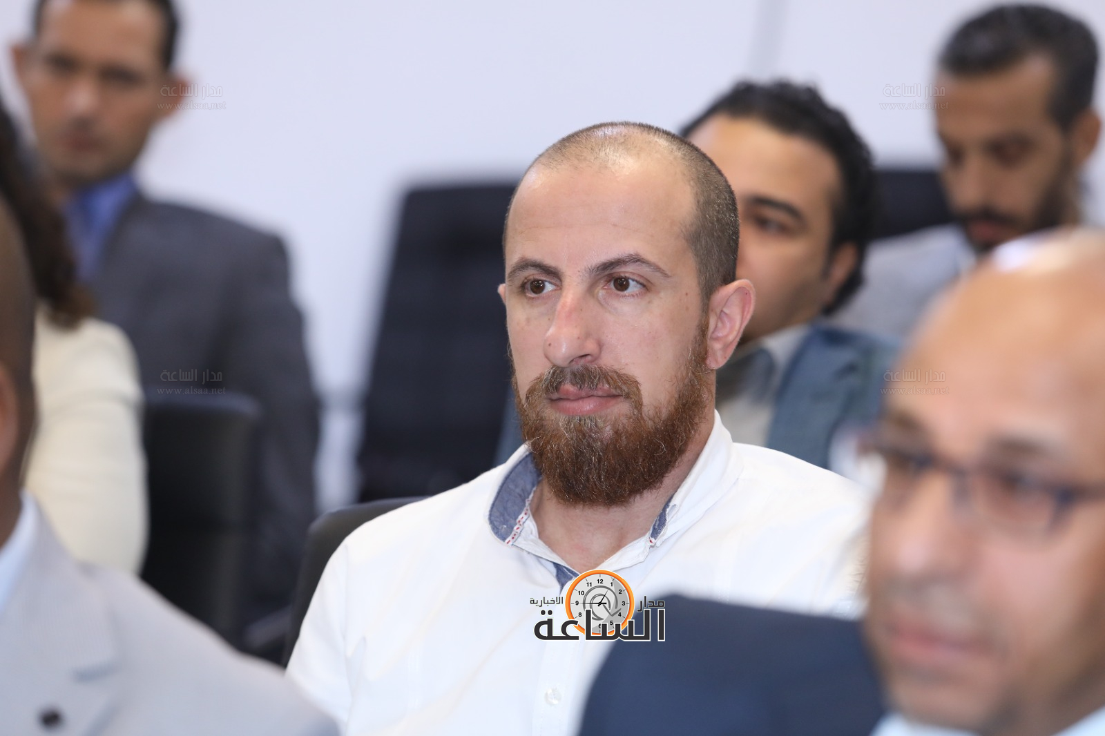 Madar Al-Saa Images 0.3859670690931263