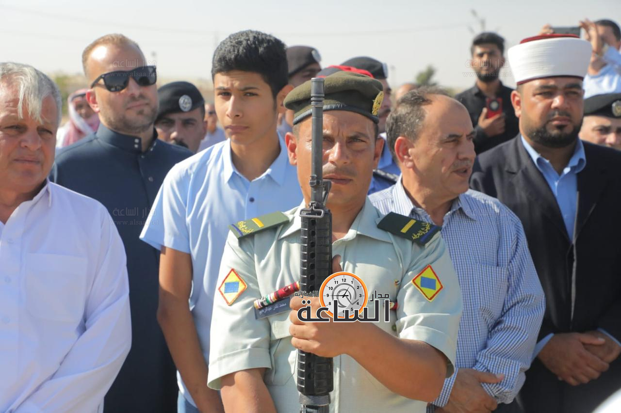 Madar Al-Saa Images 0.3213727459209985